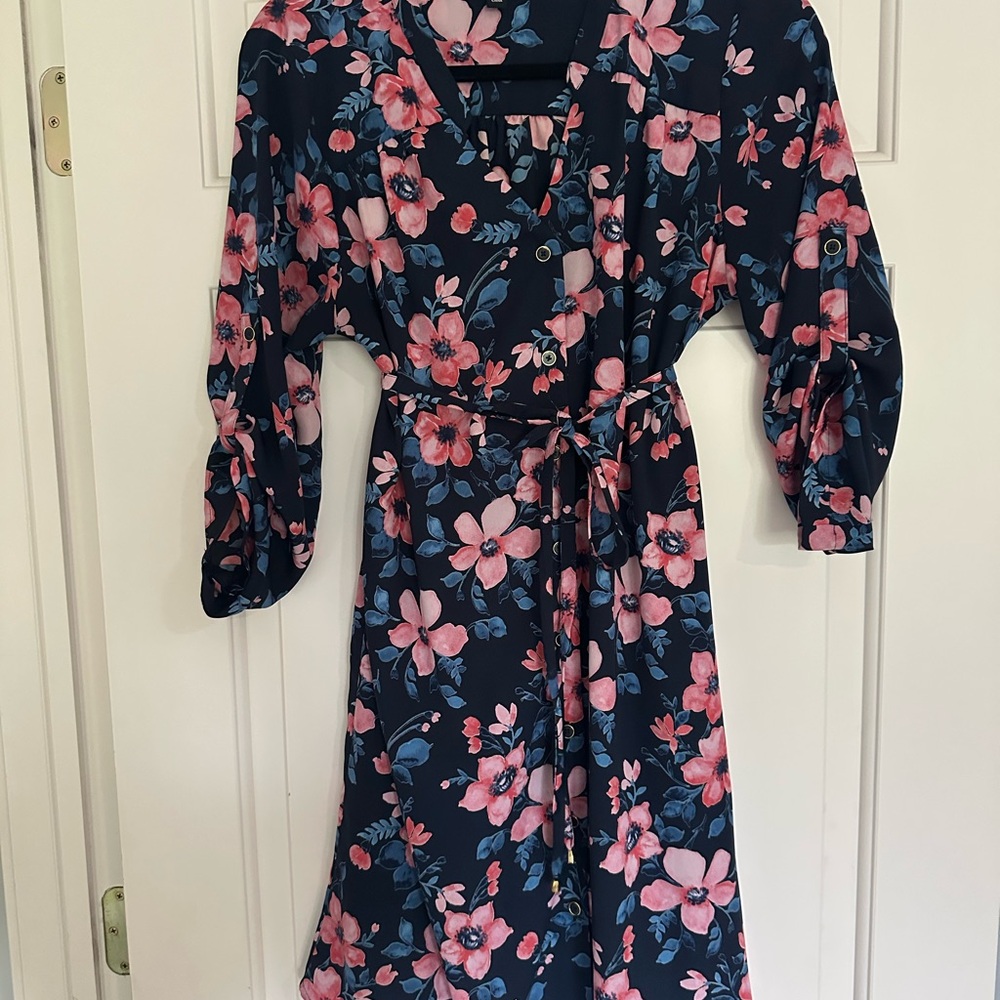 41 Hawthorn Navy and Pink Floral Dress